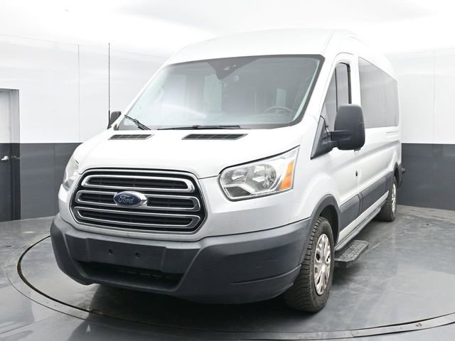 Used 2016 Ford Transit 350 XLT image 5