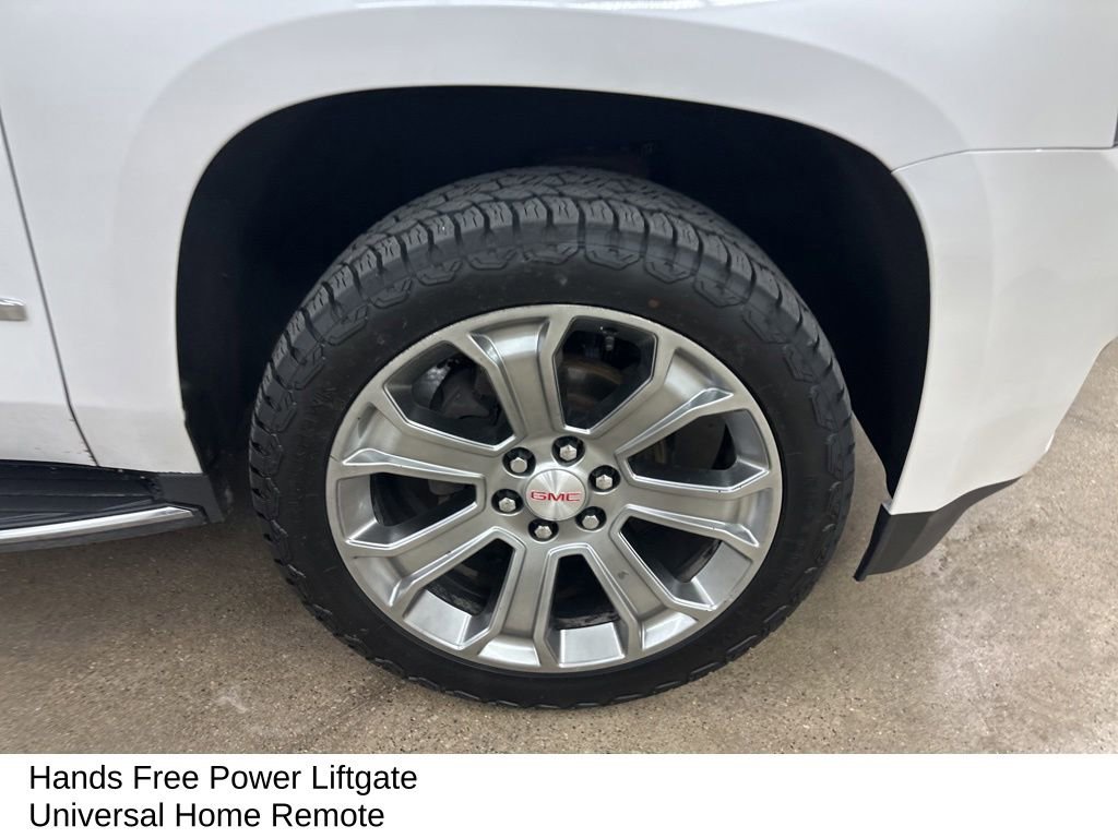 Used 2017 GMC Yukon XL Denali w/ Open Road Package AWD/4WD image 15