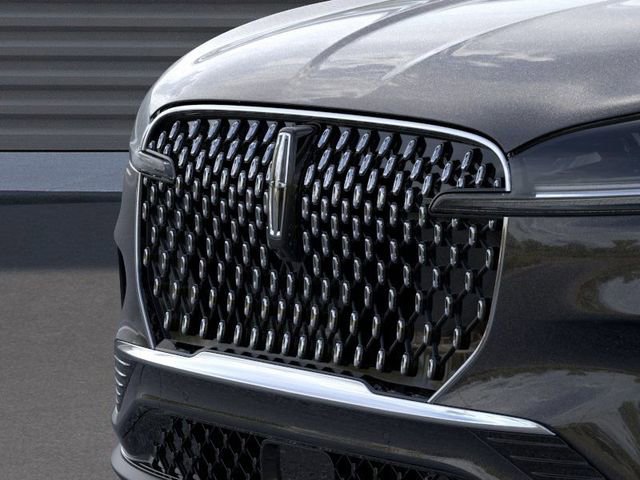 New 2025 Lincoln Aviator 2WD image 17