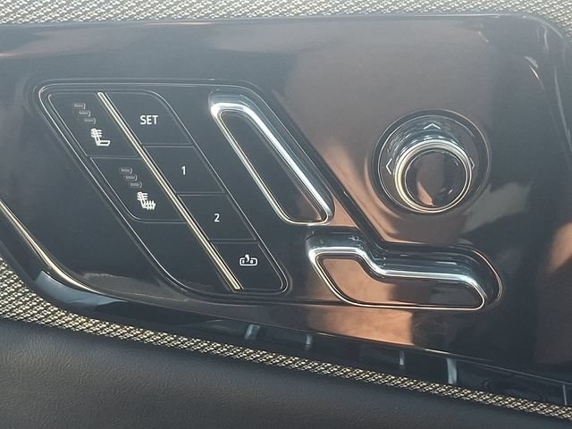 New 2026 Cadillac Optiq Luxury 1 AWD/4WD image 14