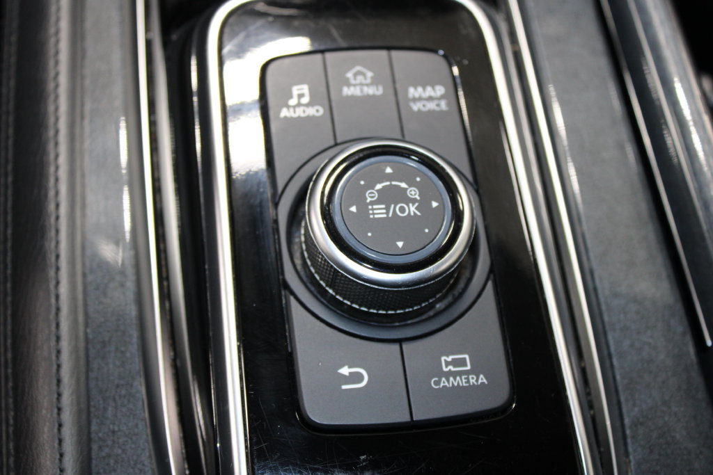 Used 2024 Nissan Armada SV RWD image 52