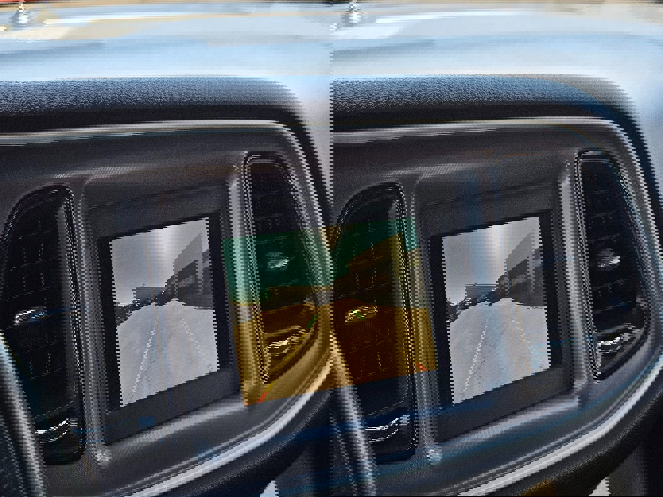 Used 2022 Dodge Challenger GT image 29