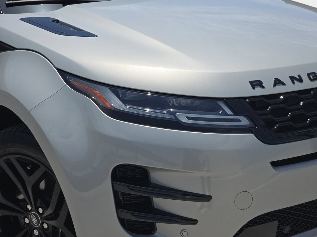 Certified 2023 Land Rover Range Rover Evoque R-Dynamic SE AWD/4WD image 32