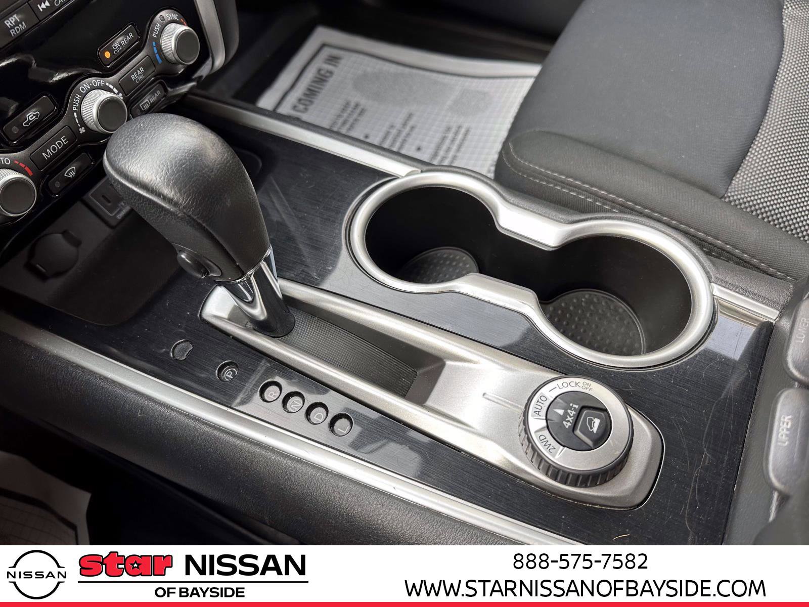 Used 2019 Nissan Pathfinder SV image 29