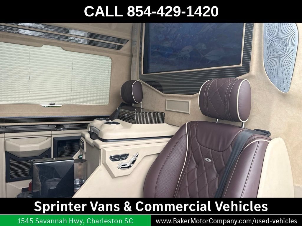 Used 2021 Mercedes-Benz Sprinter 2500 image 6