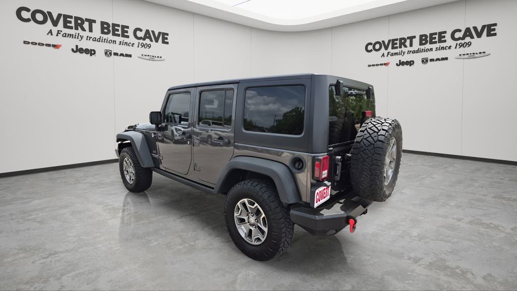 Used 2016 Jeep Wrangler Unlimited Rubicon w/ Connectivity Group image 7