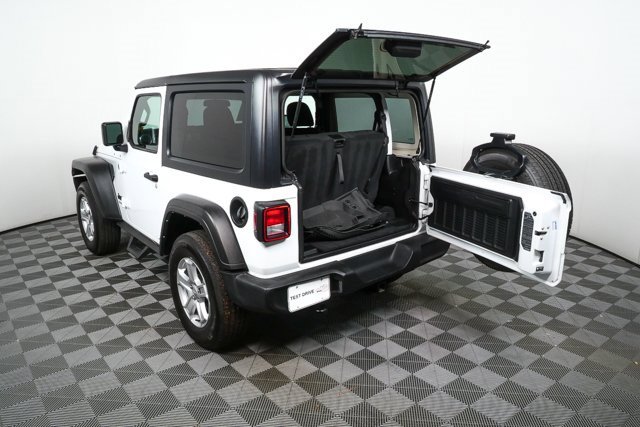 Used 2022 Jeep Wrangler Sport S image 23