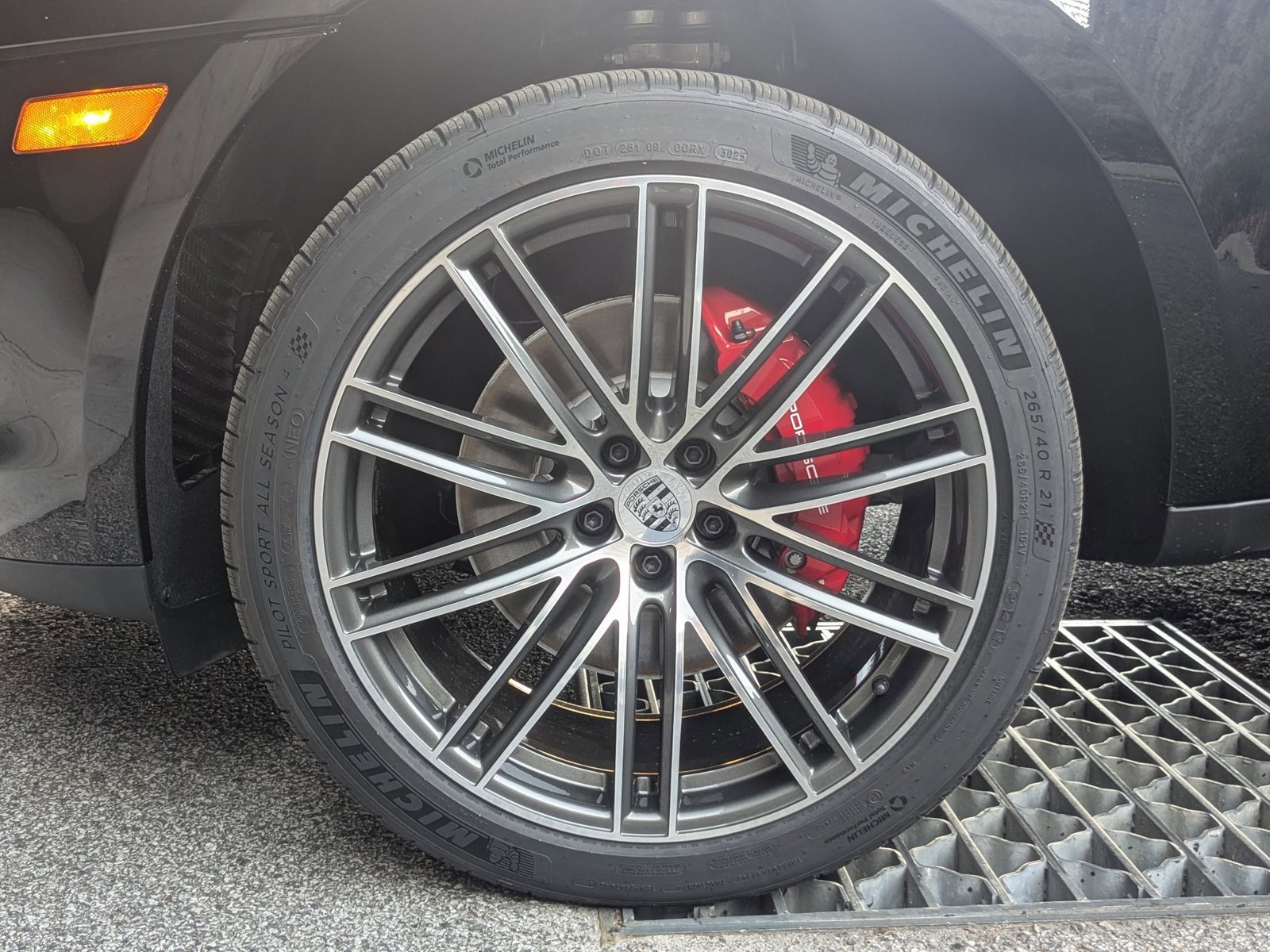 New 2026 Porsche Macan S image 30