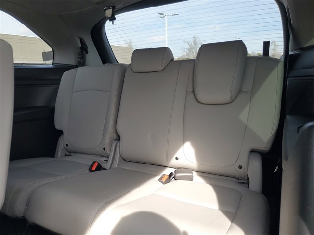 Used 2023 Honda Odyssey Touring image 11