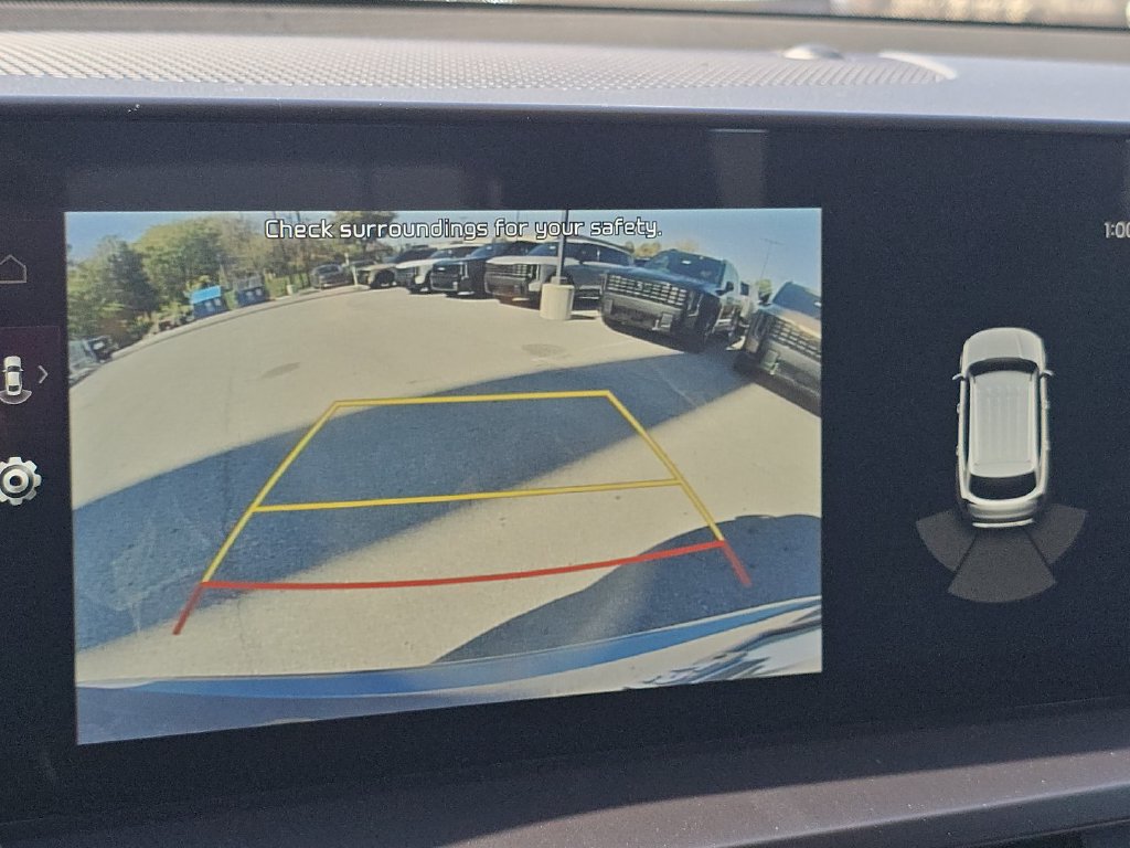 Used 2024 Kia Telluride LX FWD image 29