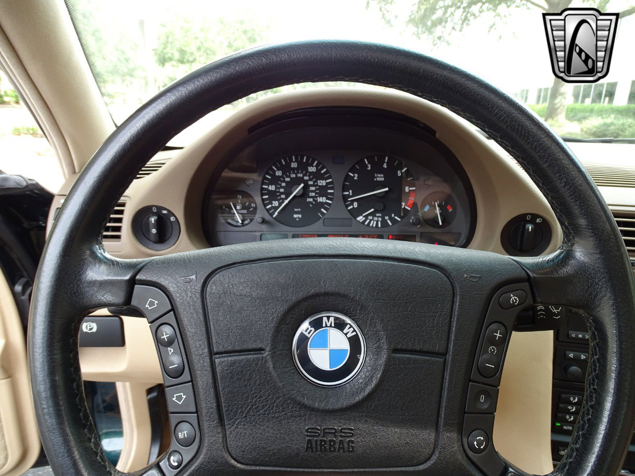 Used 1995 BMW 740iL image 16