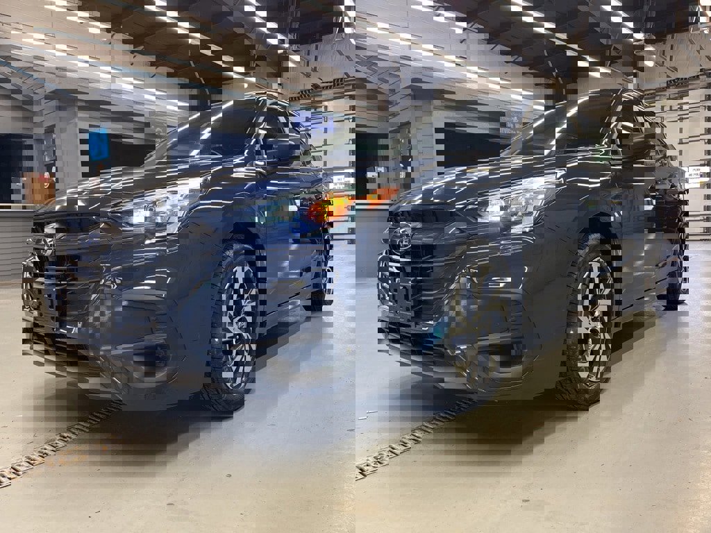 Certified 2025 Subaru Legacy image 3