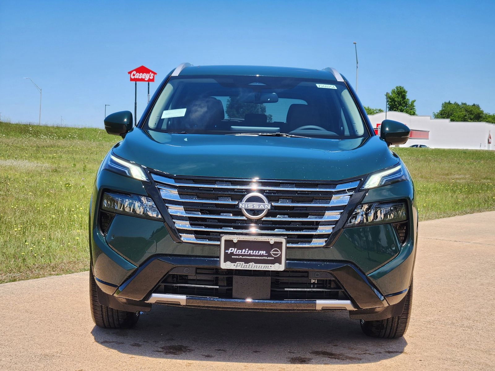 New 2026 Nissan Rogue Platinum AWD/4WD image 6