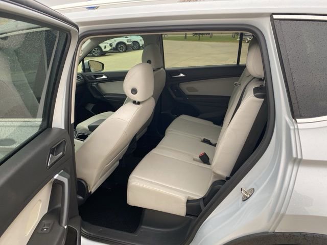 Used 2018 Volkswagen Tiguan SEL image 15