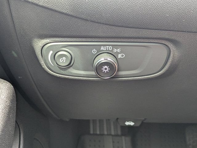 Used 2024 Chevrolet Equinox LT FWD image 21