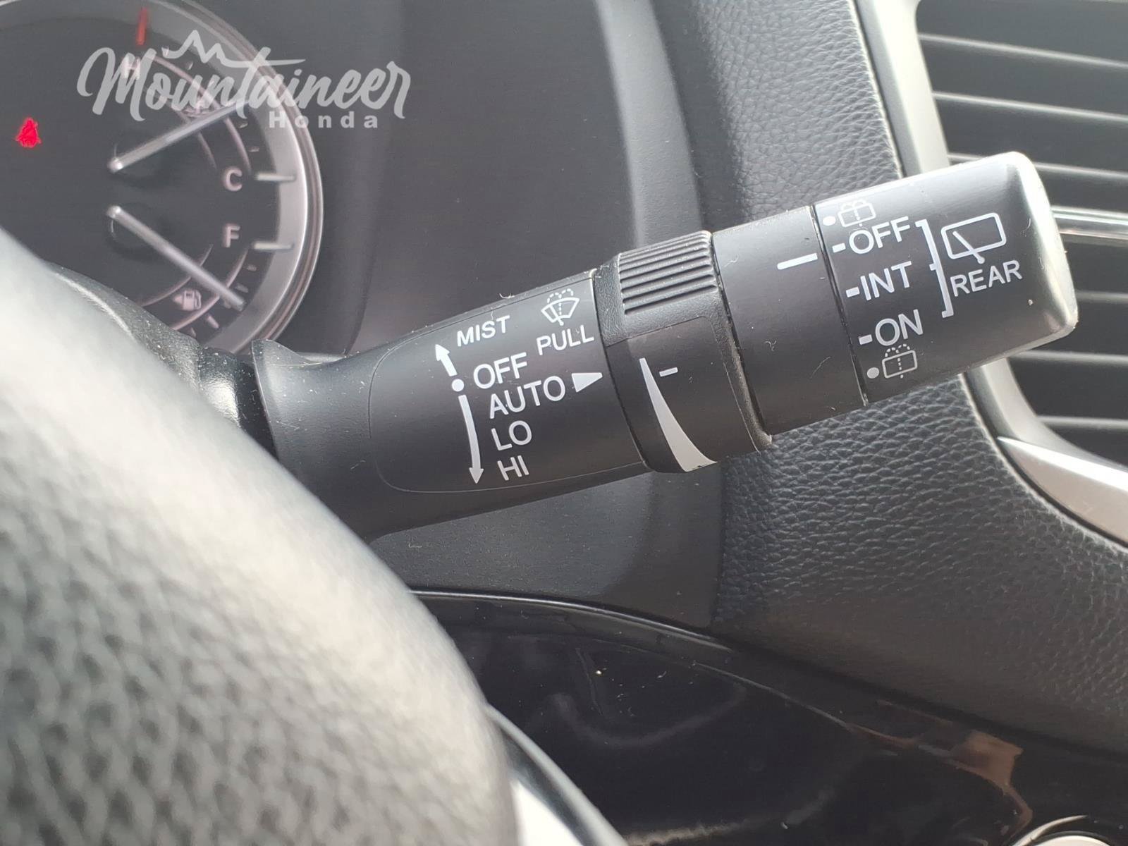 Used 2018 Honda Pilot Elite image 28