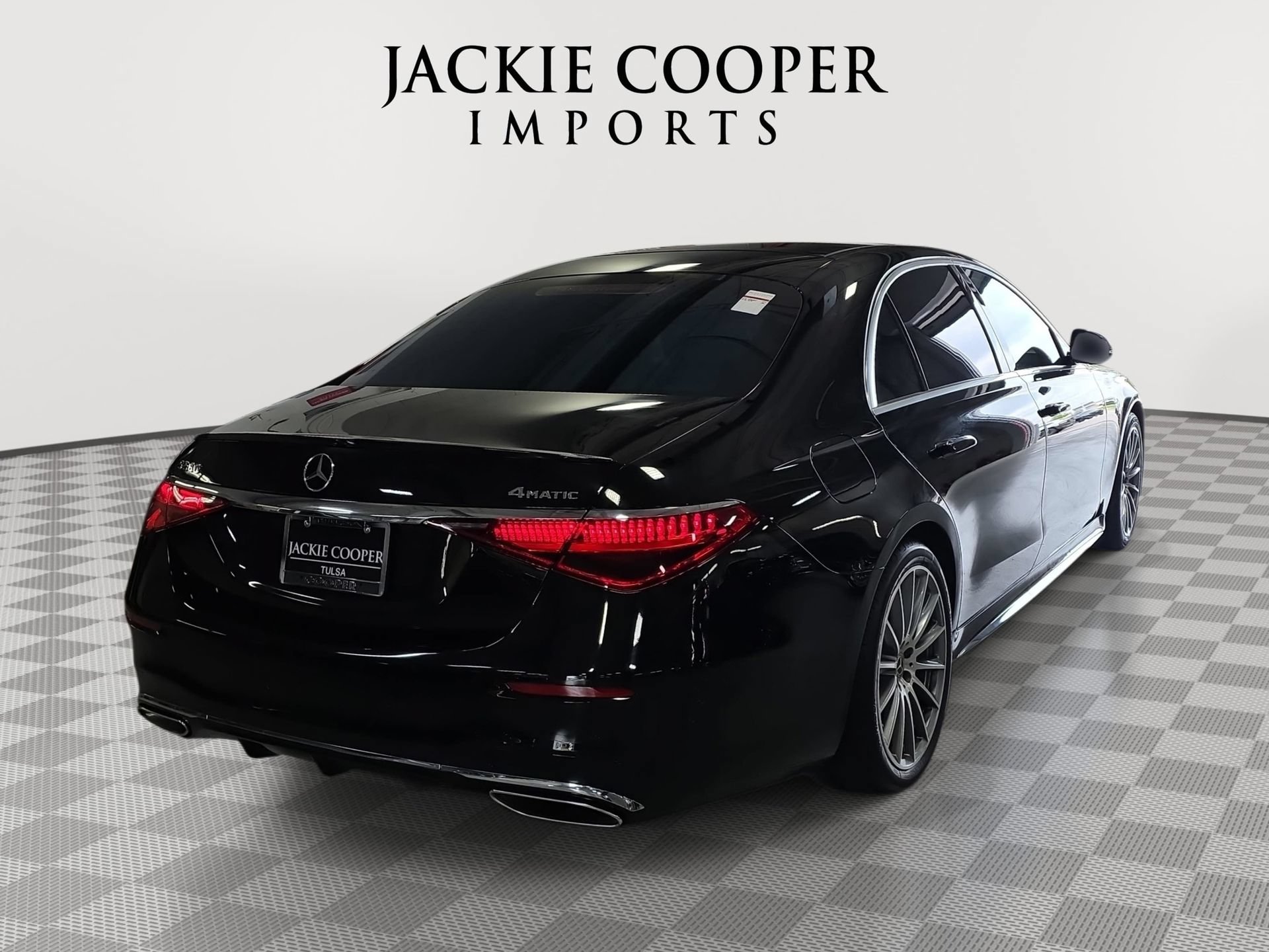 Certified 2023 Mercedes-Benz S 580 4MATIC Sedan image 5