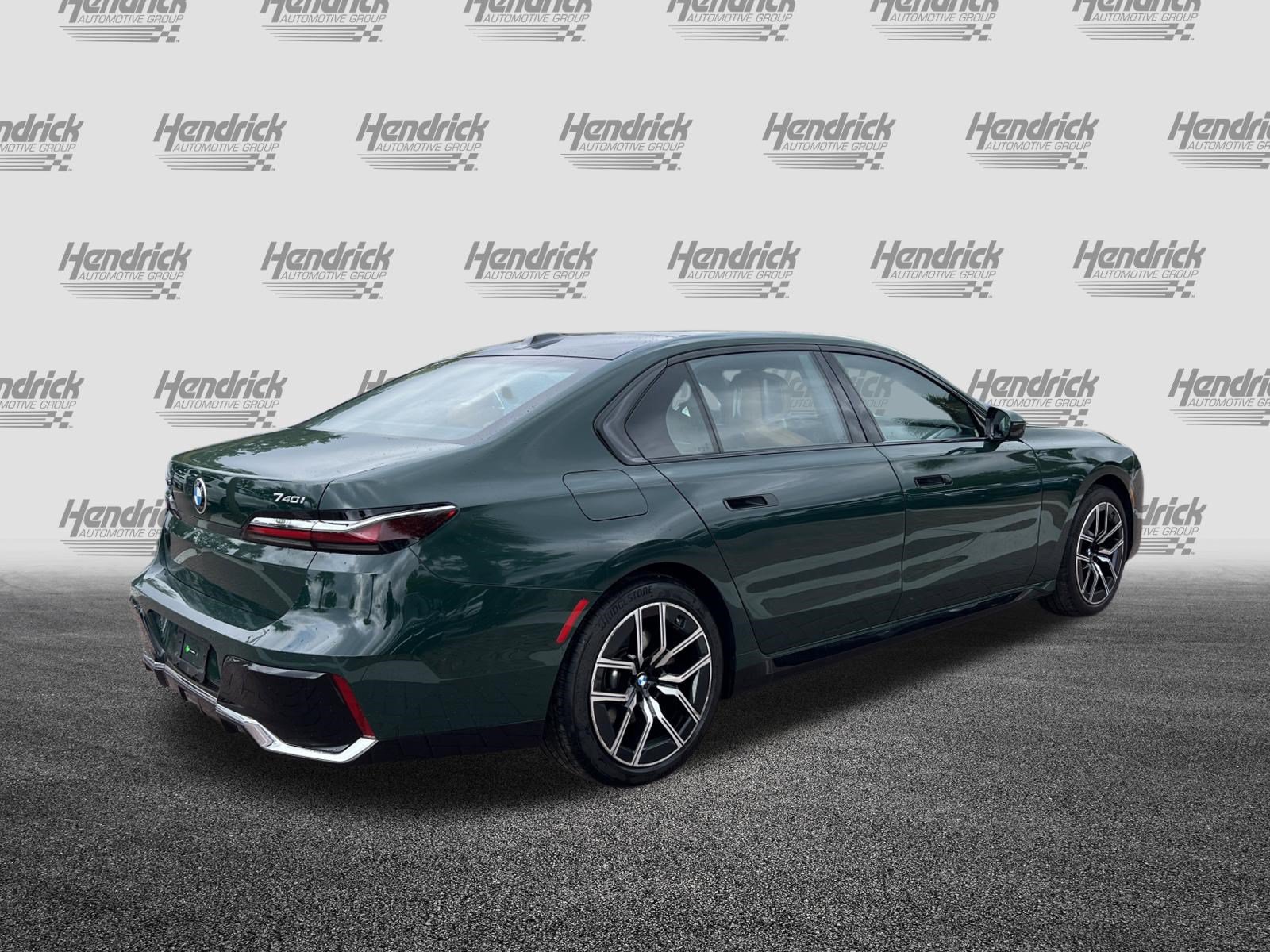 Certified 2024 BMW 740i RWD image 10