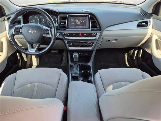 Used 2018 Hyundai Sonata SEL FWD image 16