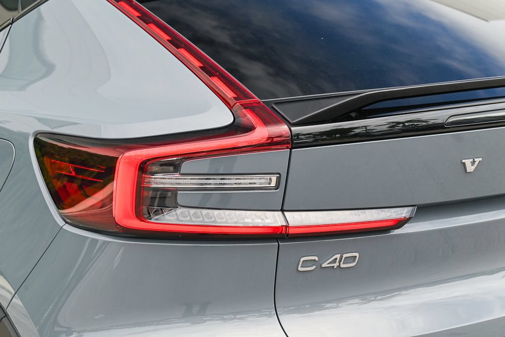 Used 2023 Volvo C40 P8 Recharge Ultimate AWD/4WD image 33