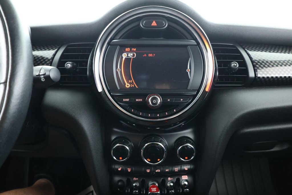 Used 2018 MINI Cooper S image 15