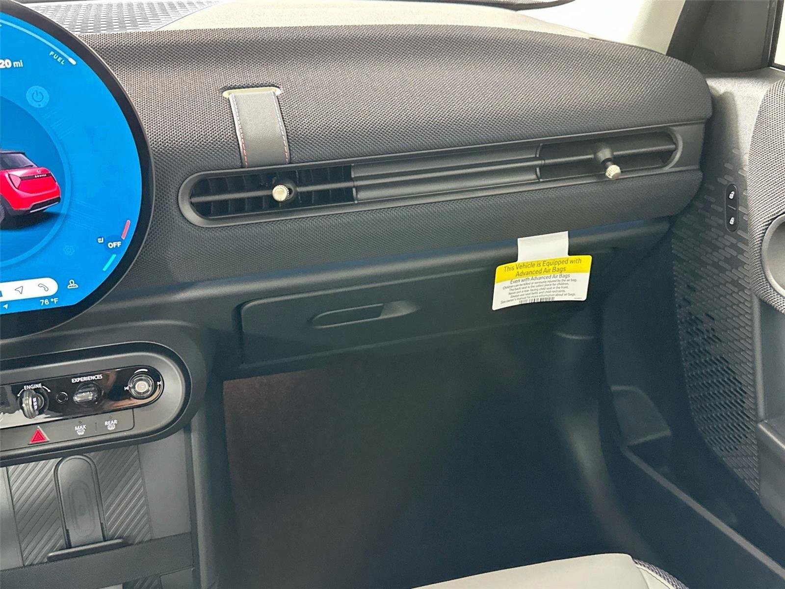 Certified 2025 MINI Cooper S FWD image 19
