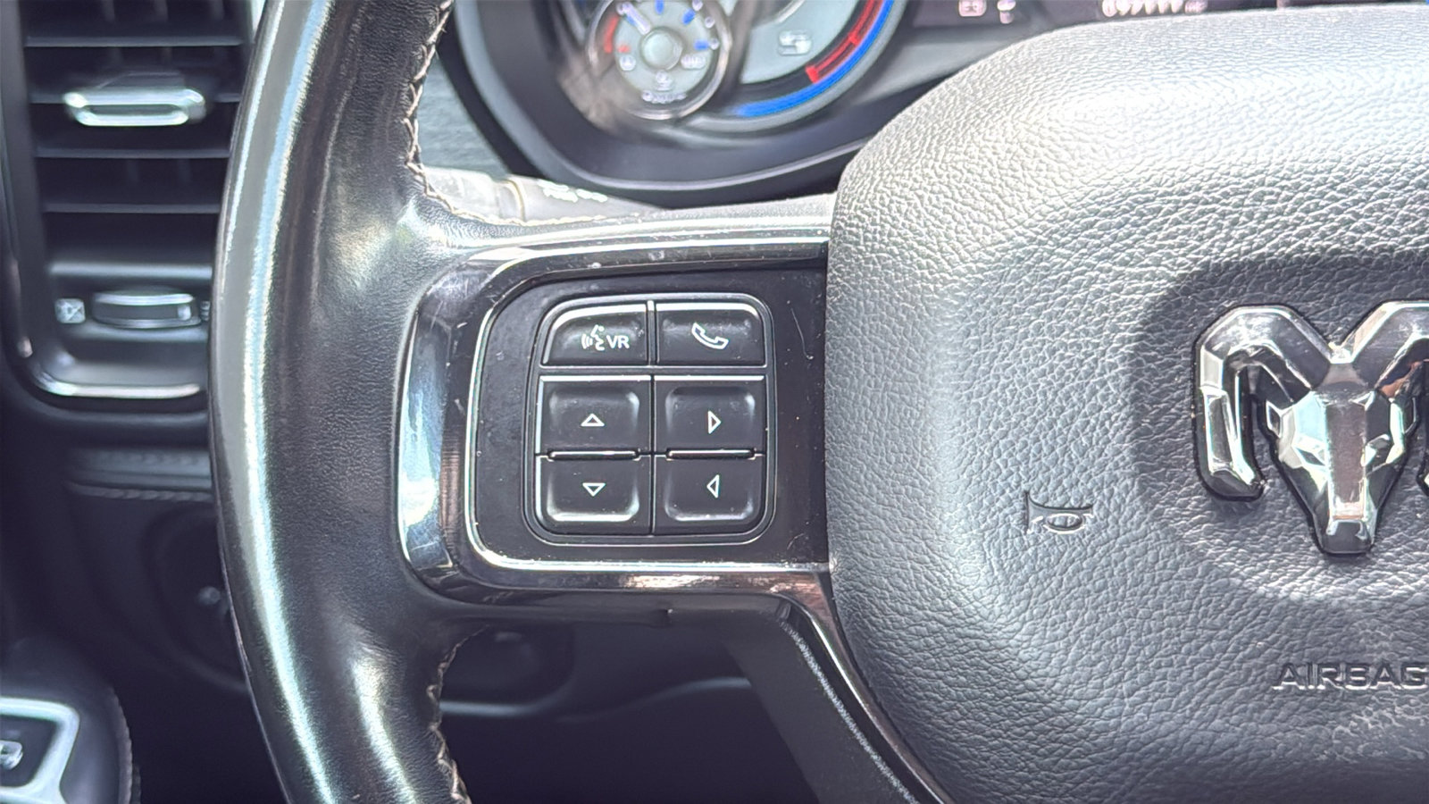 Certified 2022 RAM 2500 Limited image 21