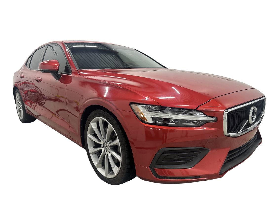 Used 2019 Volvo S60 T5 Momentum w/ Premium Package FWD image 3