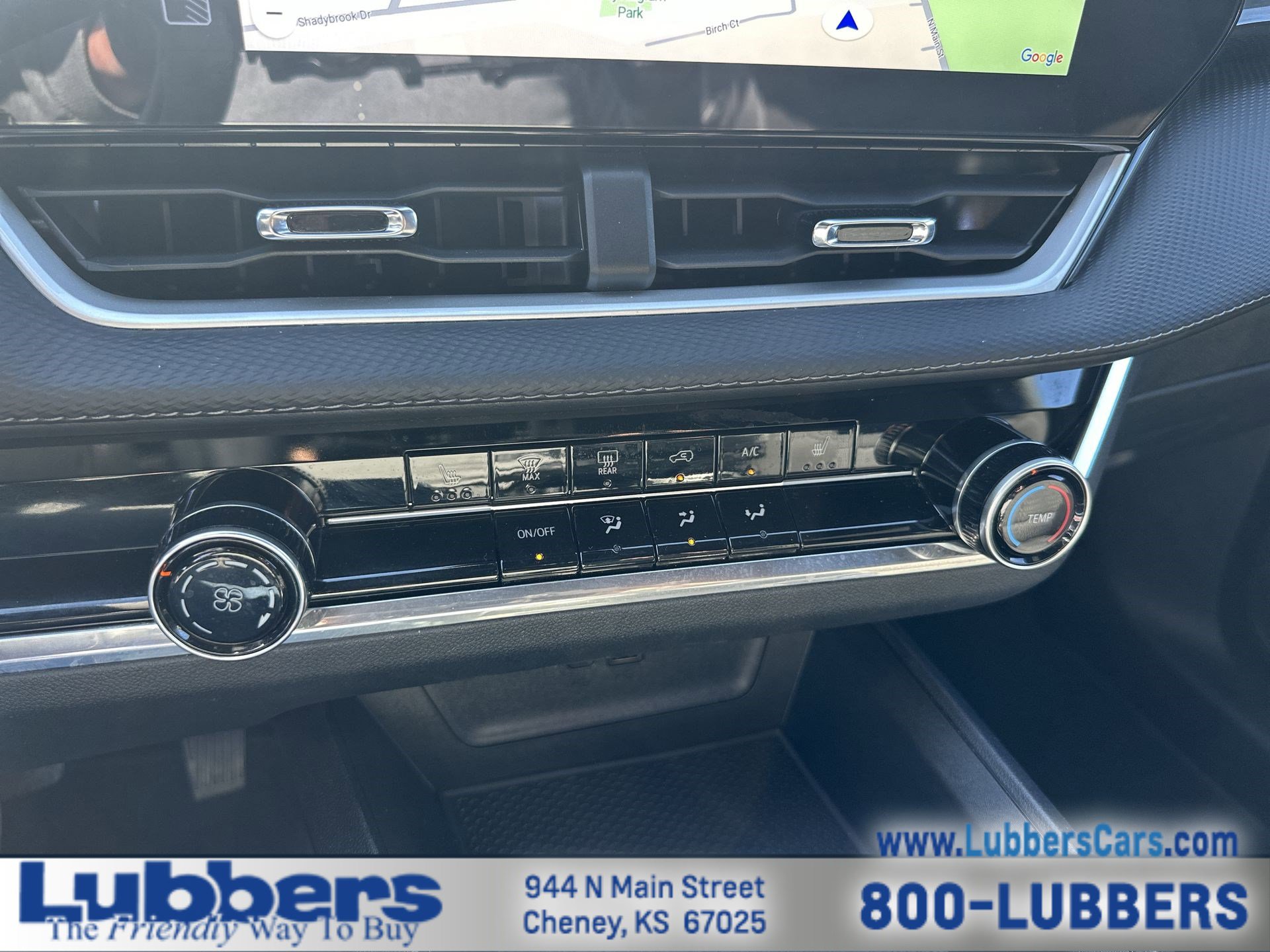 Used 2025 Chevrolet Equinox LT AWD/4WD image 18
