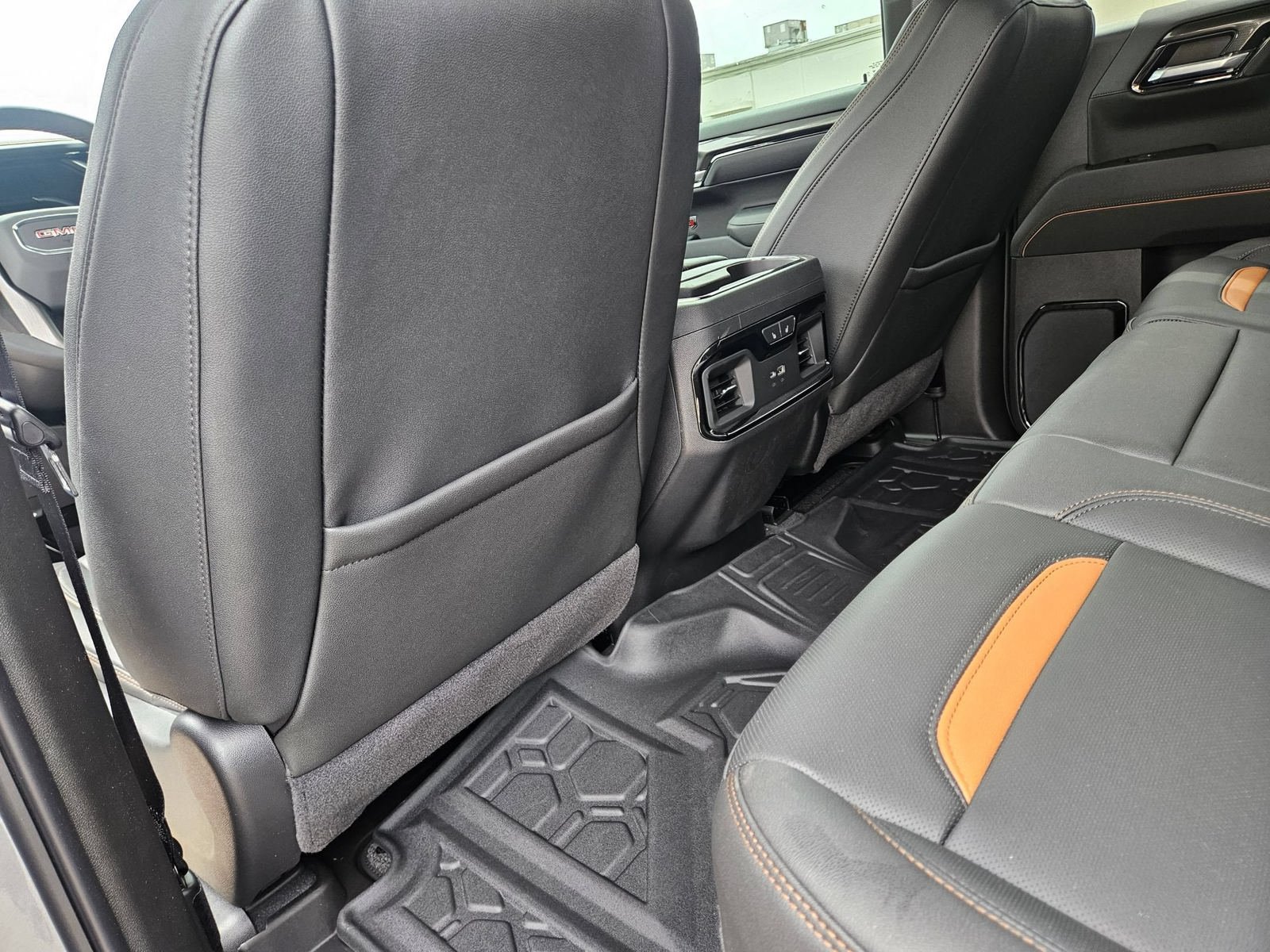 New 2026 GMC Sierra 1500 AT4 w/ AT4 Premium Package AWD/4WD image 26