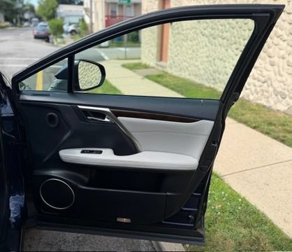 Used 2019 Lexus RX 450h AWD w/ Navigation Package image 29
