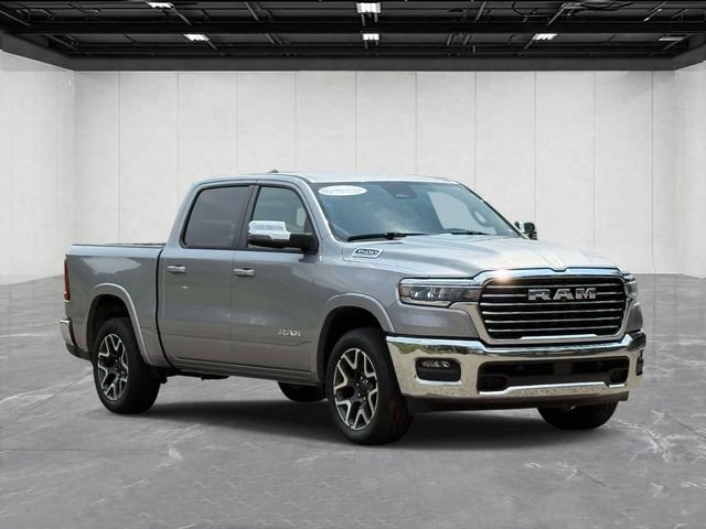 Used 2026 RAM 1500 Laramie AWD/4WD image 7