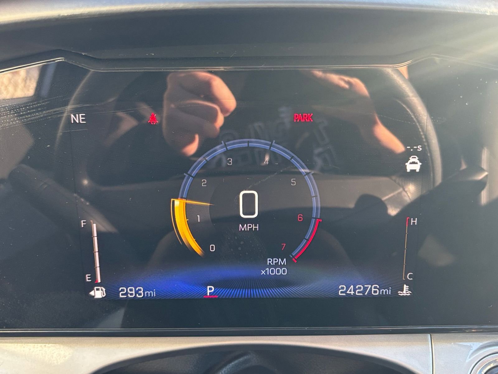 Used 2025 Chevrolet Trax LT image 40