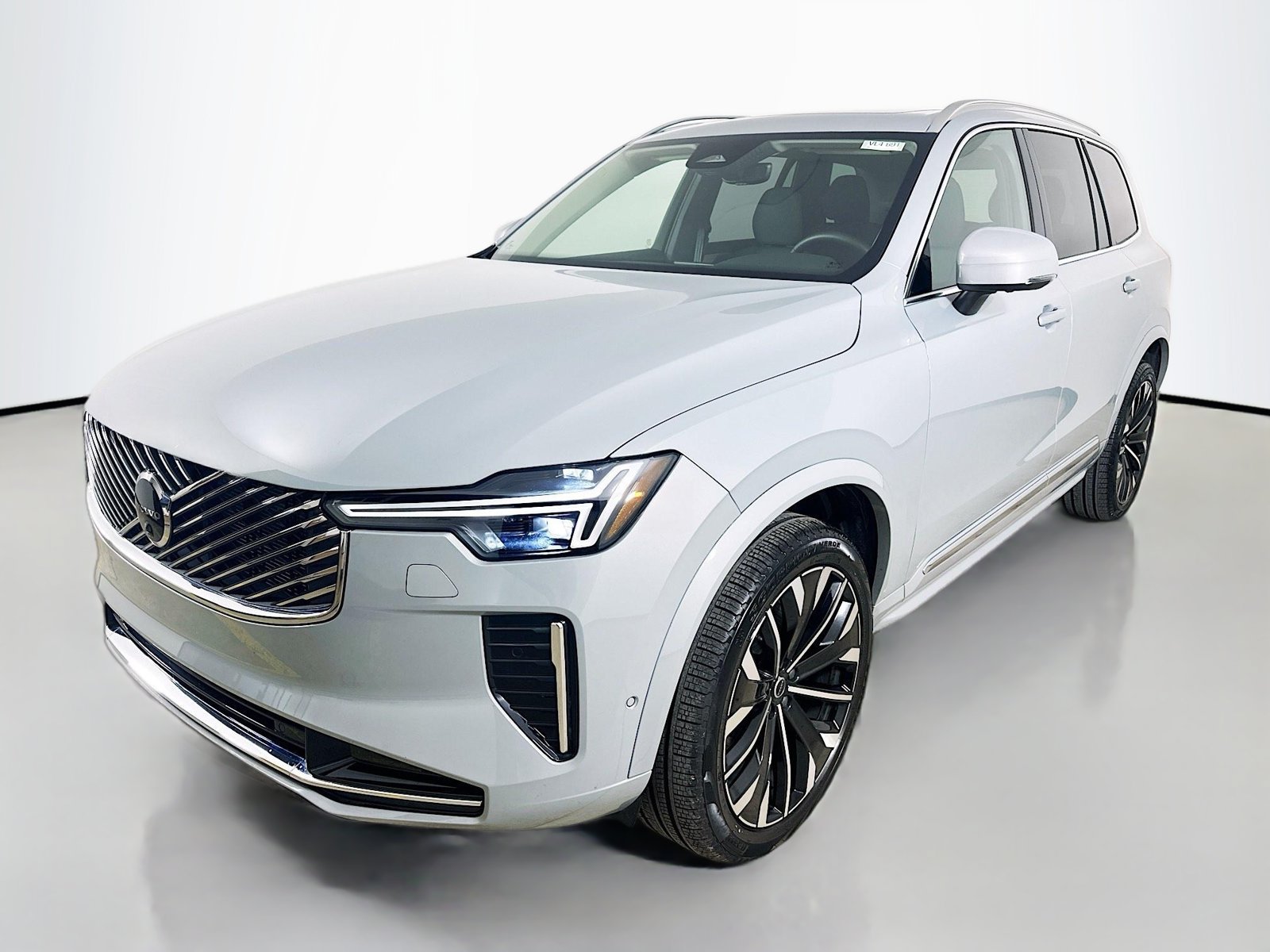 Used 2026 Volvo XC90 B6 Plus w/ Protection Package Premier