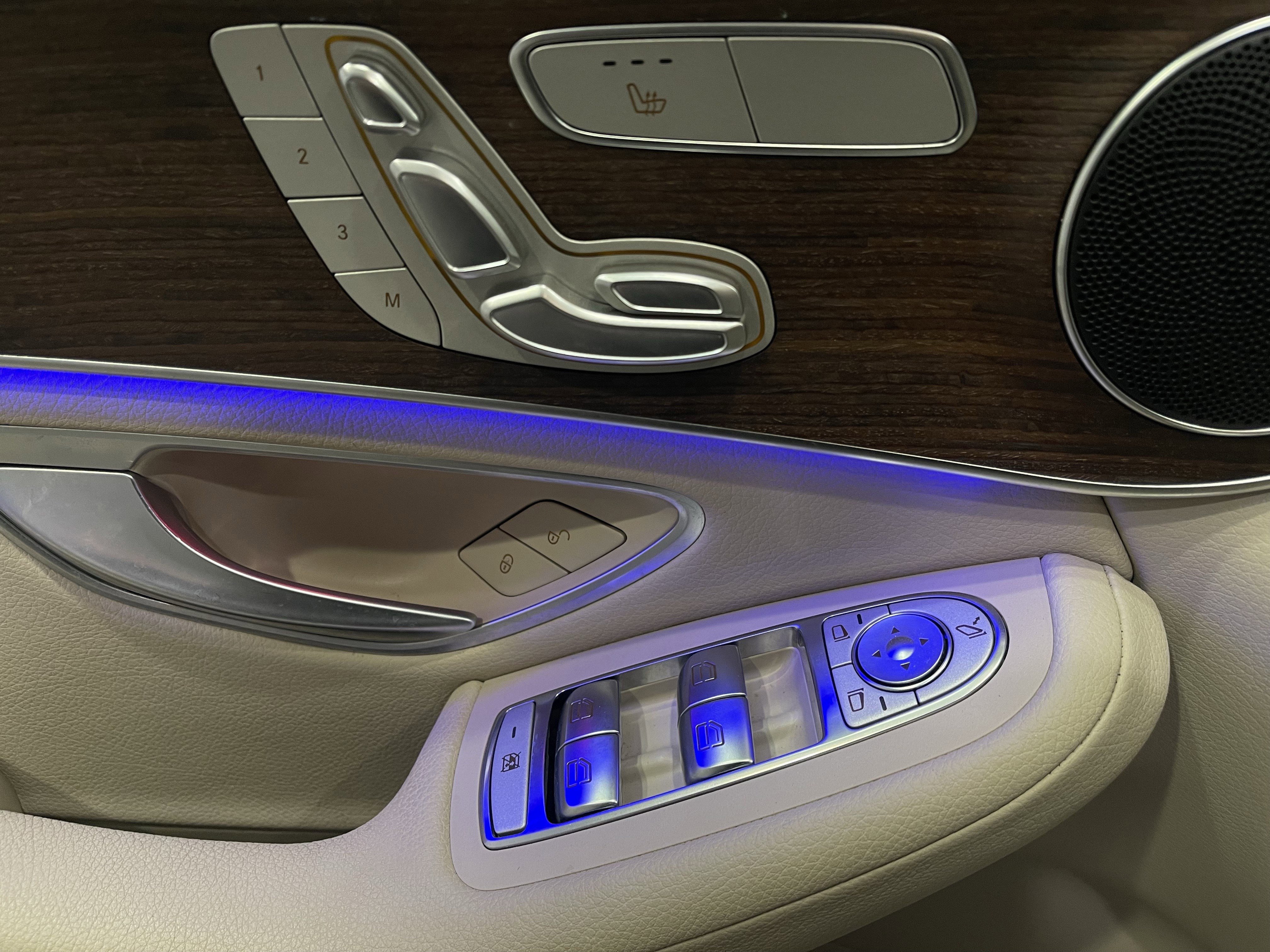 Used 2022 Mercedes-Benz GLC 300 4MATIC image 12