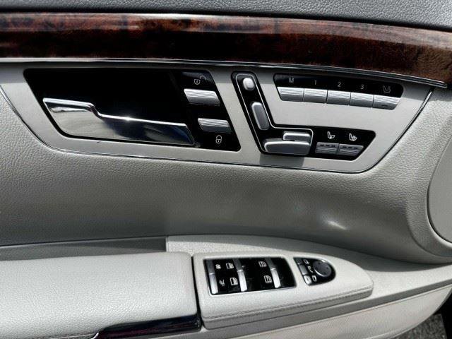 Used 2012 Mercedes-Benz S 550 4MATIC image 19