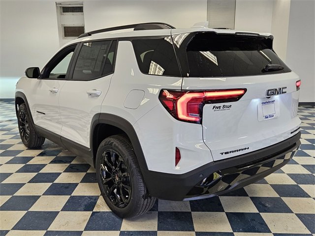 New 2026 GMC Terrain Elevation w/ Elevation Premium Package image 9