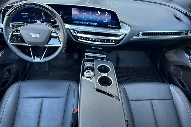 Certified 2024 Cadillac Lyriq Sport w/ LPO, Floor Liner Package AWD/4WD image 13