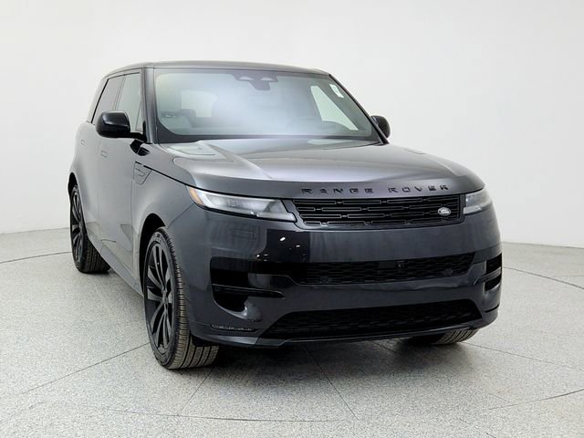 New 2026 Land Rover Range Rover Sport Dynamic SE image 2