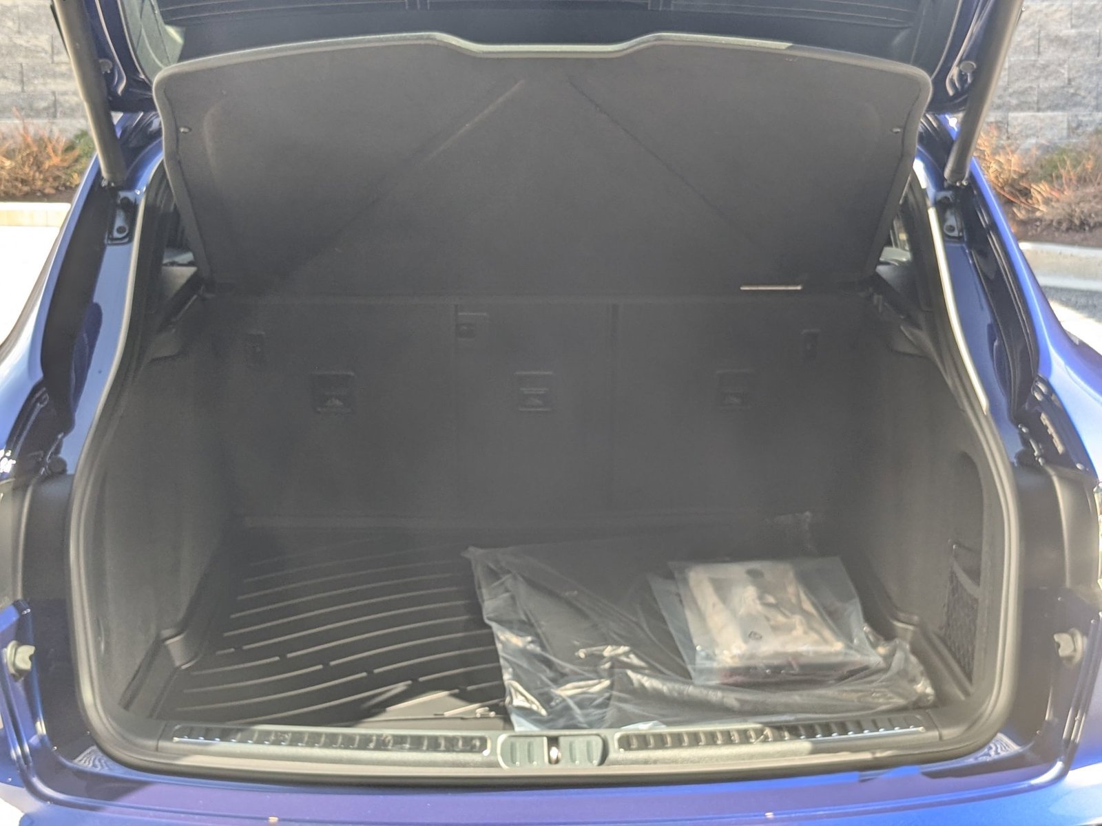 New 2026 Porsche Macan S AWD/4WD image 24