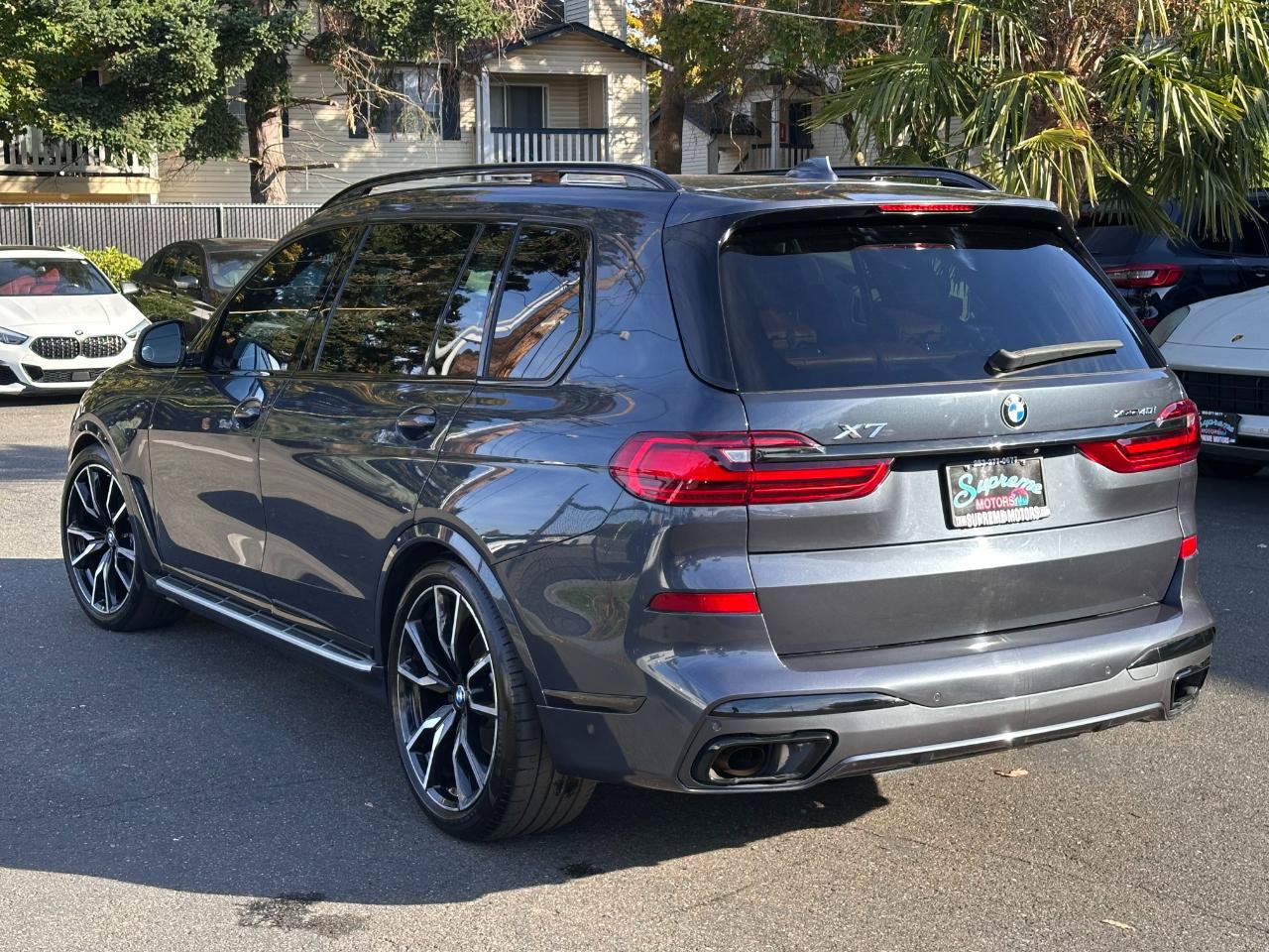 Used 2020 BMW X7 xDrive40i w/ M Sport Package AWD/4WD image 6