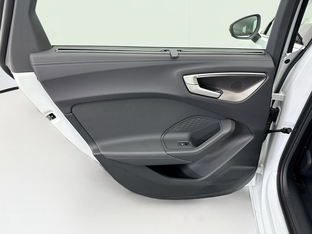 Used 2025 Audi A5 2.0T Premium Plus image 26