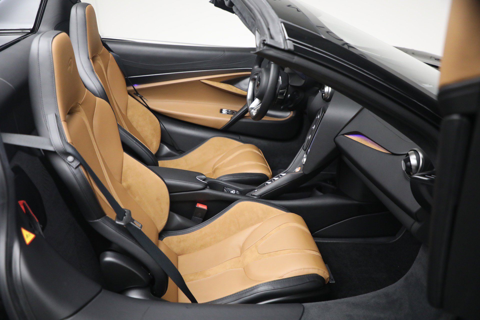 Used 2025 McLaren 750S Spider image 35