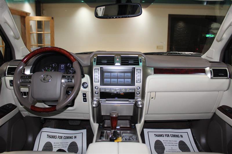 Used 2012 Lexus GX 460 w/ Comfort Plus Pkg AWD/4WD image 15