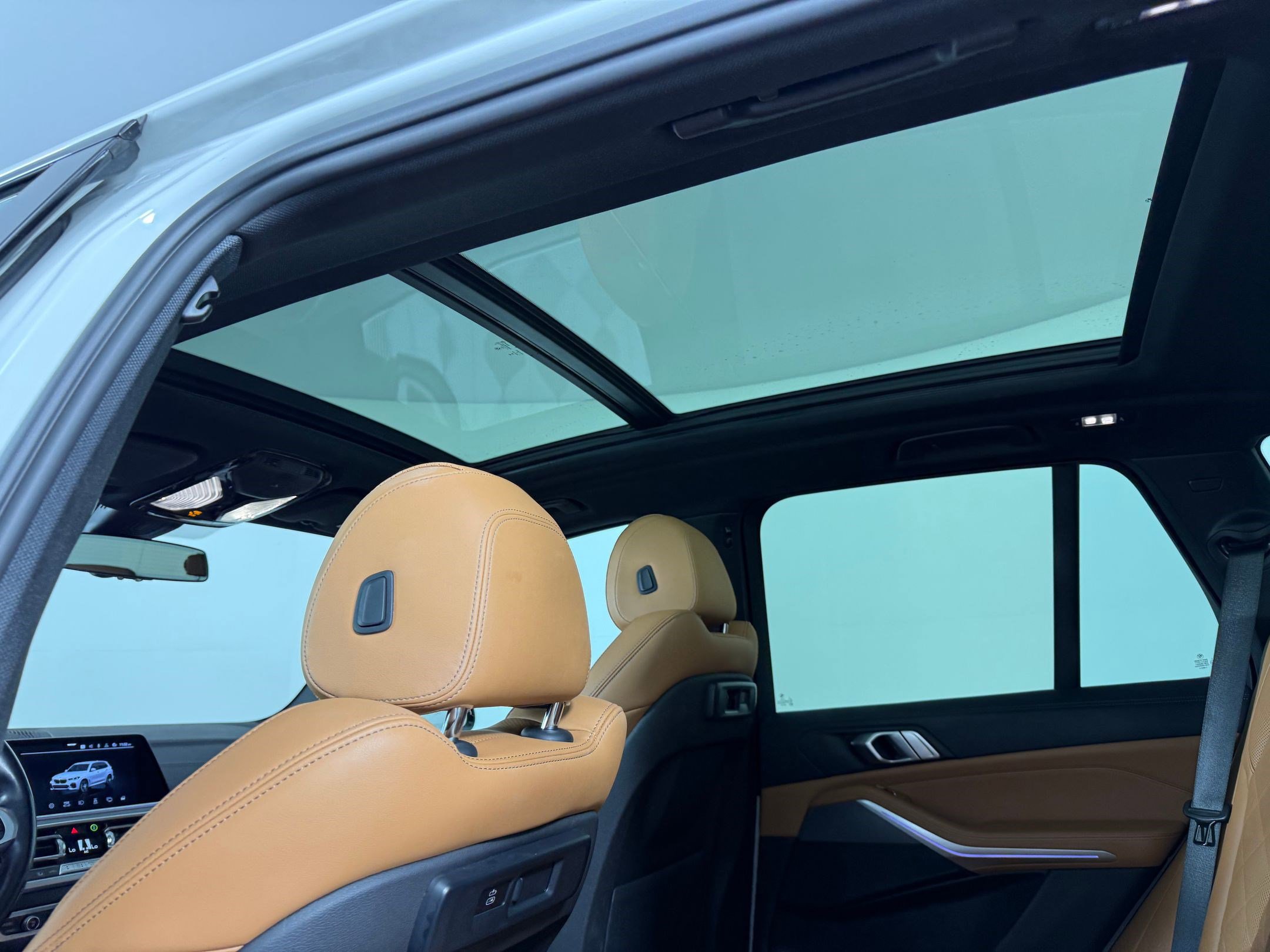 Used 2023 BMW X5 xDrive40i w/ M Sport Package image 19