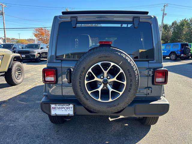 New 2025 Jeep Wrangler Unlimited Sport image 3