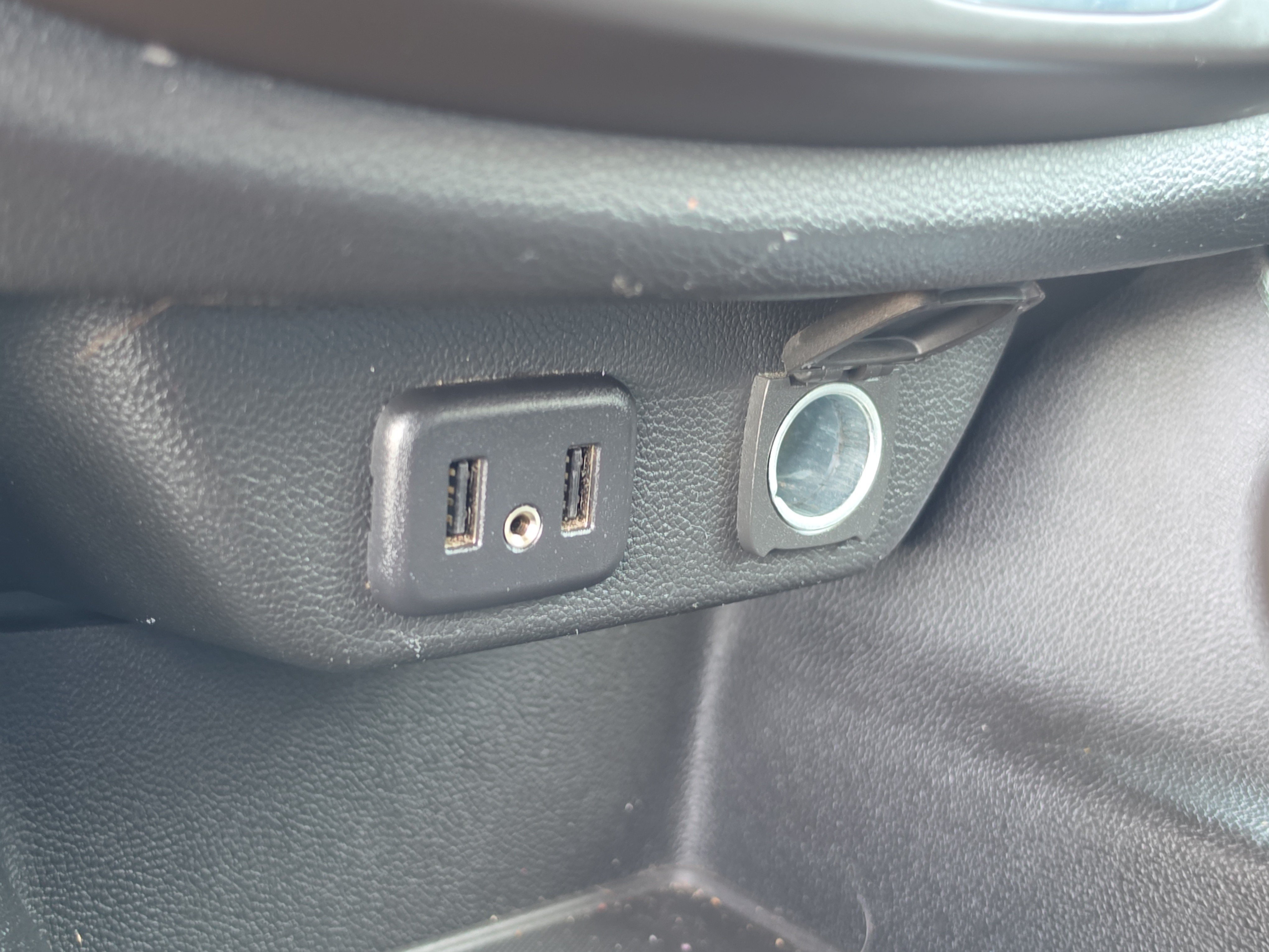 Certified 2018 Chevrolet Traverse LT AWD/4WD image 31