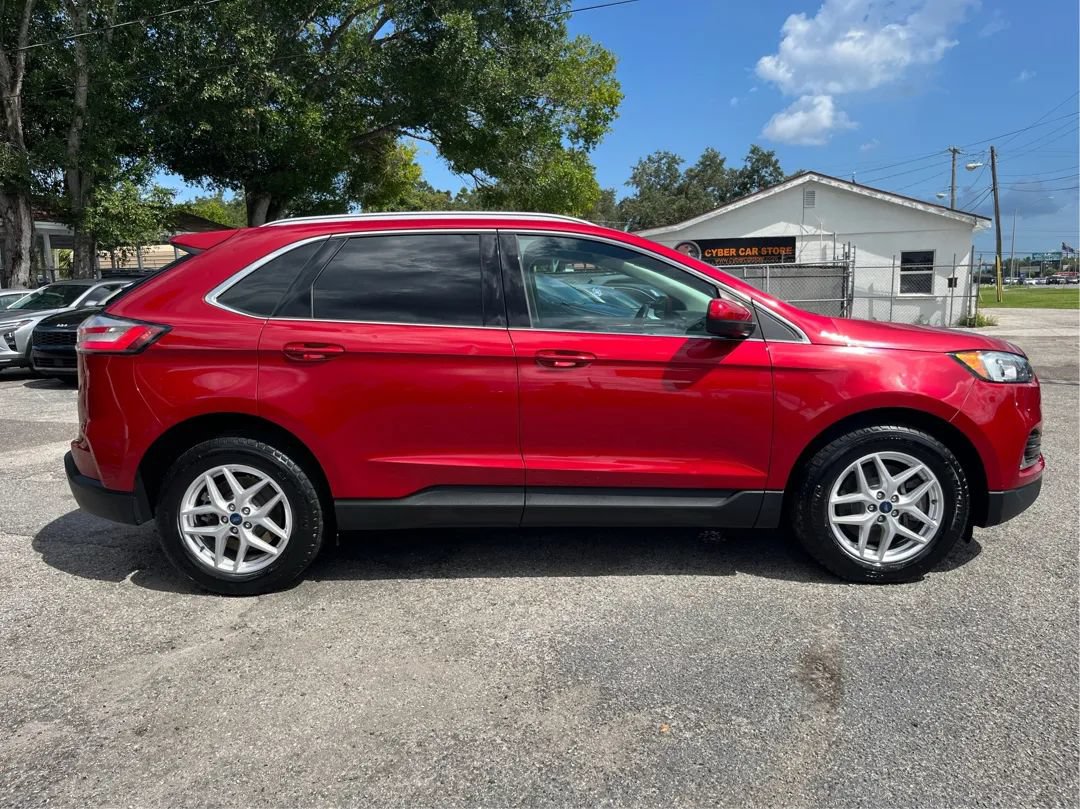Used 2021 Ford Edge SEL w/ Convenience Package AWD/4WD image 4