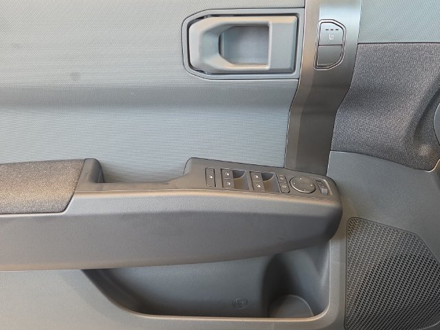 New 2027 Kia EV3 Wind FWD image 15