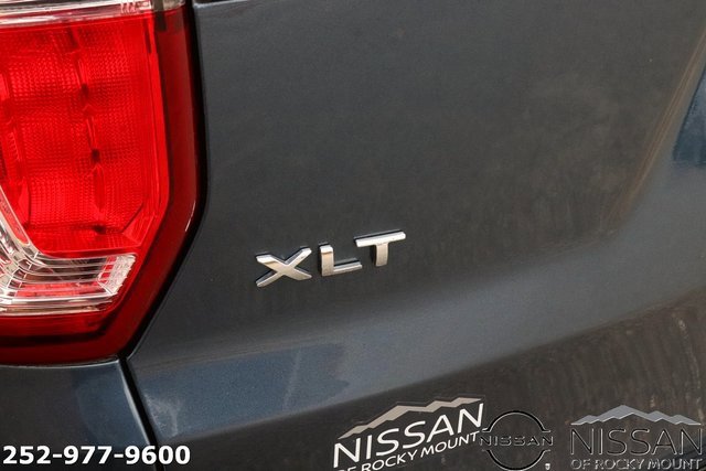 Used 2018 Ford Explorer XLT w/ Equipment Group 202A image 9